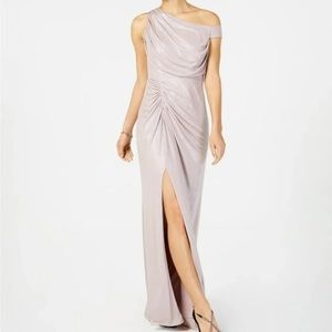 Elegant One-Shoulder Evening Gown